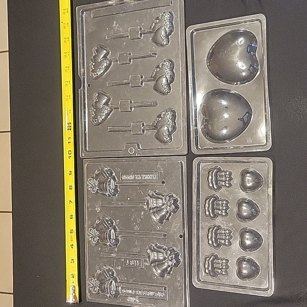 Easter 4 Plastic Candy Molds Wedding Love Heart